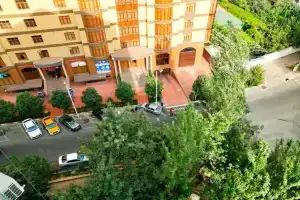 Cozy 2 rooms apartment in the center, free WiFi, Душанбе