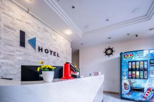 k Hotel 14 (Sg Clean), Сингапур