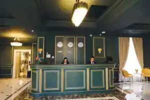 Leon Hotel Spa, Гянджа