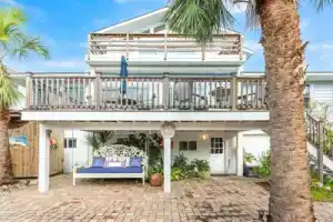 Hang Ten by Tybee Vacation Rentals, Тиби-Айленд