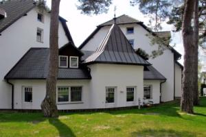 Yksnöy-Heber, Козеров