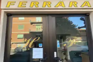 Hotel Ferrara, Чианциано-Терме