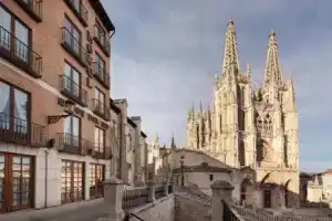 Отель «Crisol Mesón del Cid», Бургос
