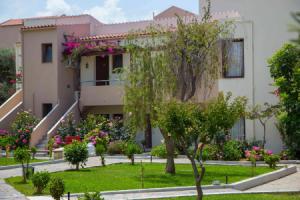 Althea Village - Family Hotel, Като-Даратсо