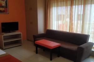 Family House, Агиос Николаос