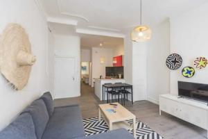 Superb bright and spacious apt in Marseille, Марсель