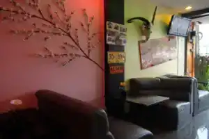 Balcony Hostel Patong, Патонг