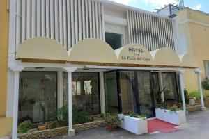 Hotel «La Perla Del Capo», Оспедалетти