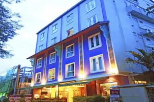 Sawasdee Hotel @ Sukhumvit Soi 8, Бангкок