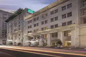 Ac Hotel By Marriott New Orleans French Quarter, Новый Орлеан