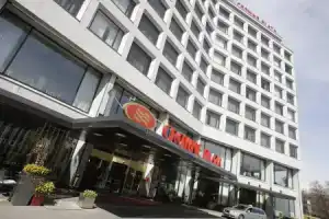 Crowne Plaza Helsinki - Hesperia, An Ihg Hotel, Хельсинки