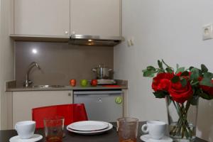 Pan Asia Seaview Apartment, Коккини-Хани