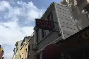 Bufes Hotel, Стамбул