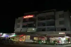 Hotel «Divers», Влера