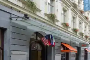 Atlantic Hotel, Прага