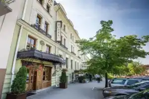 Hotel «Pod Złotą Różą», Кельце