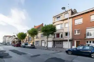 Appartement Malo - proche plage - arrivée autonome, Дюнкерк