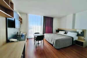 Sky Roof Hotel, Никосия