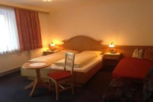 Gmnder Klause Pension, Герлос