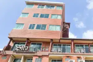 Отель «Oyo 389 Sira Boutique Residence», Патонг