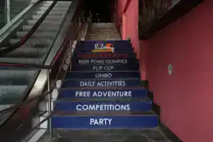 Balcony Party Hostel - Adult Only +18, Ао Нанг