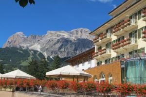 Grand Hotel Savoia Cortina d'Ampezzo, A Radisson Collection Hotel, Кортина д'Ампеццо