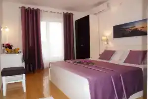 Villa del Mar, Херцег-Нови