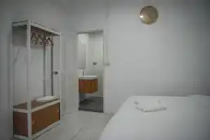 Scenario Cafe and Hostel, Канчанабури