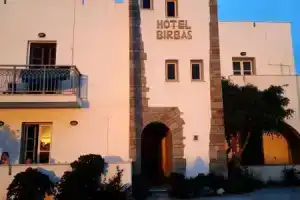 Birbas Hotel, Айя-Анна