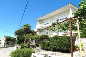 Apartmani Crikvenica 30053 Veljacic, Цриквеница