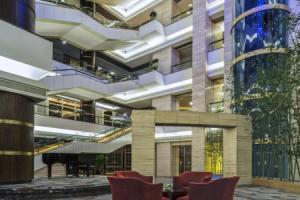 Howard Johnson Pearl Plaza Wuhan, Ухань