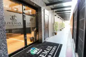 Hotel «Livemax Osaka Honmachi», Осака