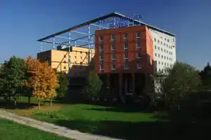 Trans World Hotel Donauwelle, Линц