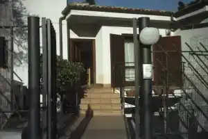 Villa Rossella, Монделло