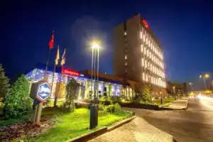Отель «Hampton By Hilton Bolu», Болу