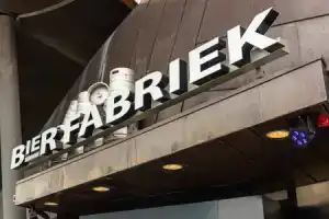 Leonardo Hotel Almere City Center, Алмере