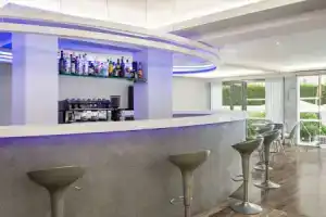 Отель «Tryp By Wyndham Corfu Dassia», Дассия