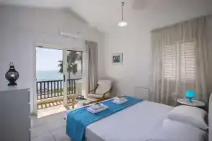 Villa for Rent in Larnaca 101, Менеу