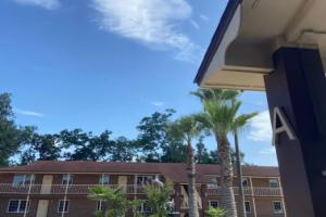 Отель «Savannah Inn and Suites», Саванна