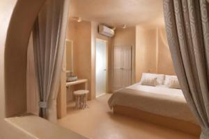 Dome Santorini Resort & Spa, Имеровигли