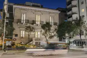Мини-отель «Palazzo Storico Di Nicola», Пескара