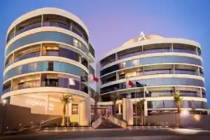 Отель «Majestic Arjaan by Rotana –», Манама