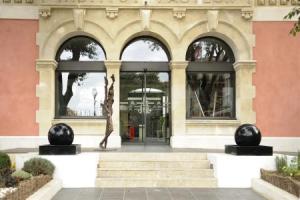 Newhotel of Marseille - Vieux Port, Марсель