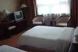 San Ta Yuan, Дали