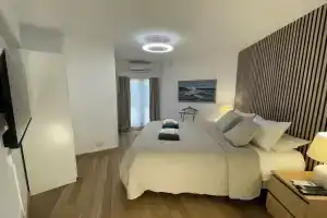 Annas Garden, Торревьеха