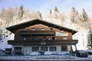 Mulk Hotel, Заальбах
