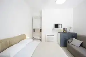 MA RI Apartments, Помпеи