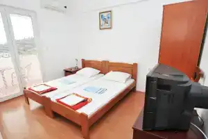 Hotel «Kapri», Херцег-Нови