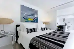 Byd Lofts - Boutique Hotel & Serviced - Sha Extra Plus, Патонг