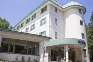 Hotel «Oak Forest», Хакуба